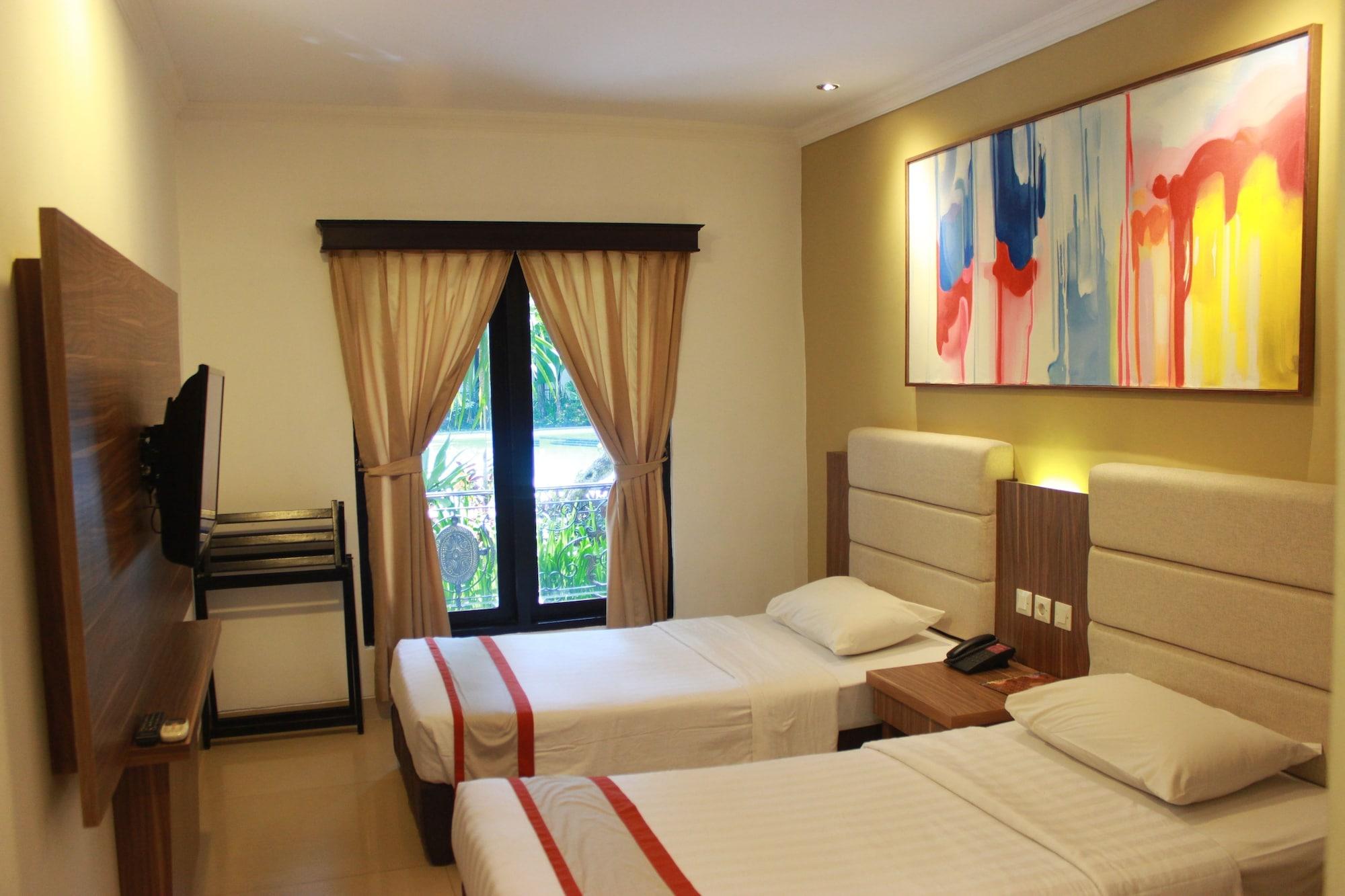 The Grand Palace Hotel Yogyakarta Exterior photo