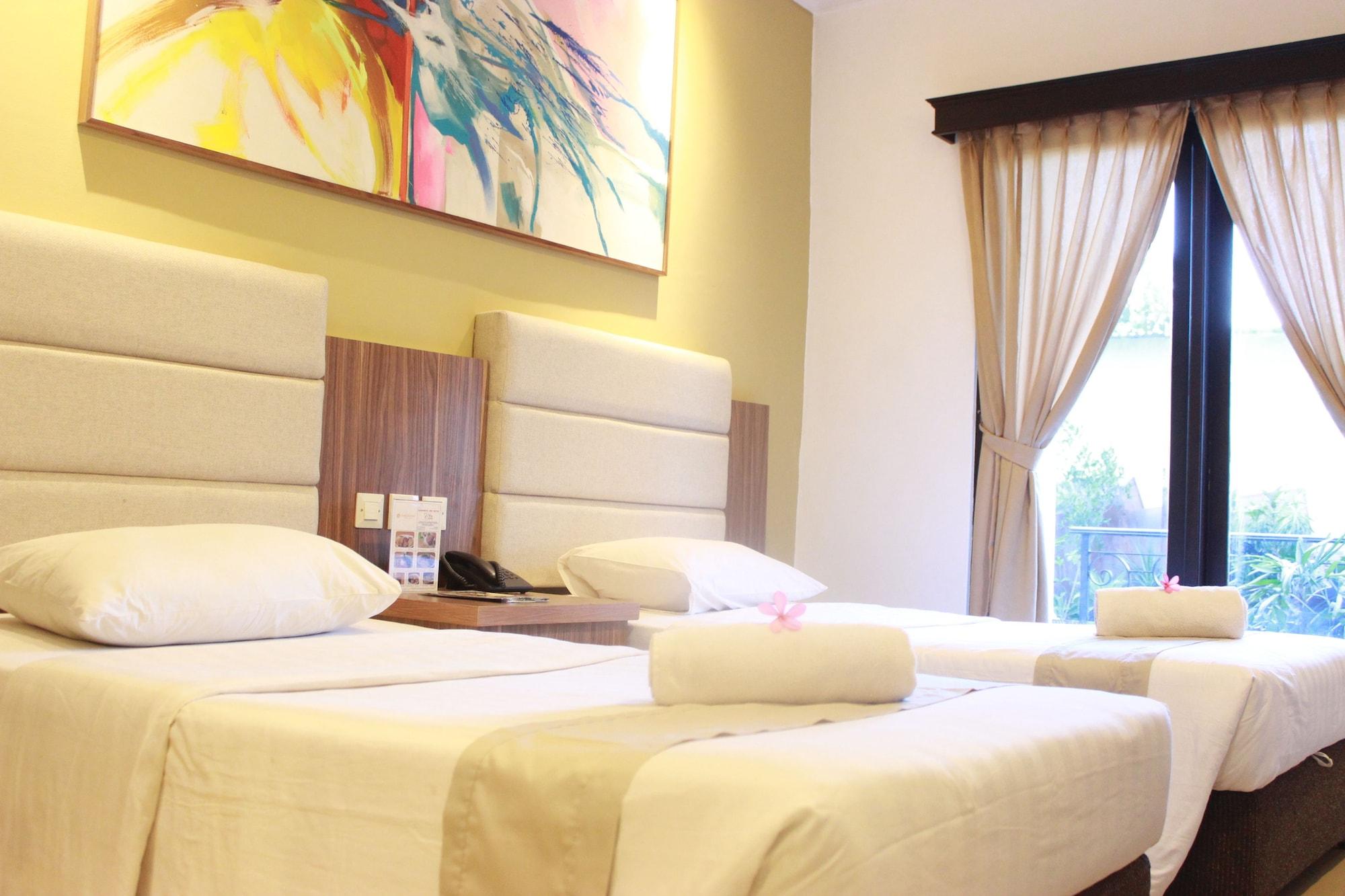 The Grand Palace Hotel Yogyakarta Exterior photo